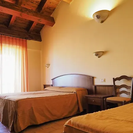 Ginepro D'abruzzo Hotel *